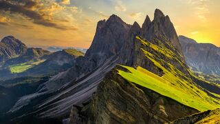 SecedaPeak_EN-US0983713623.jpg